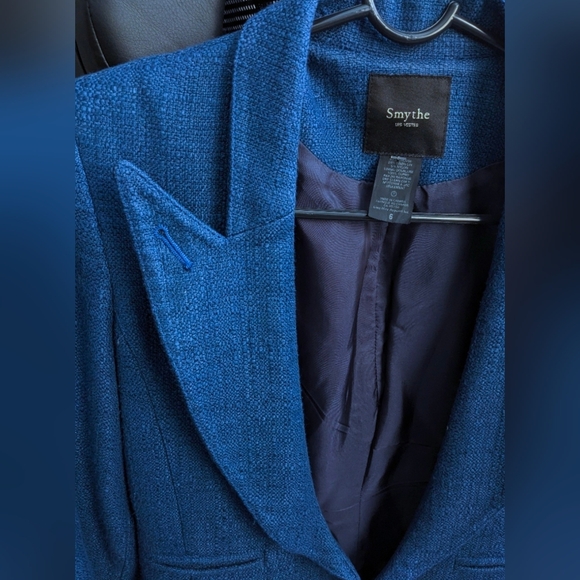 EUC Smythe women's single-breasted textured peak lapel blazer, royal blue size 6 - Picture 8 of 16